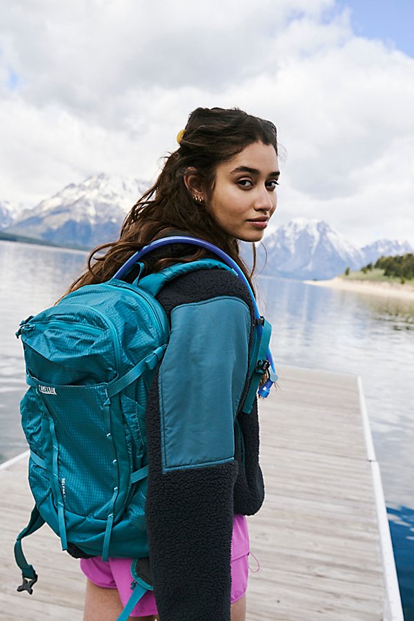 Camelbak Helena 20l Hydration Backpack In Dragonfly Teal / Charcoal