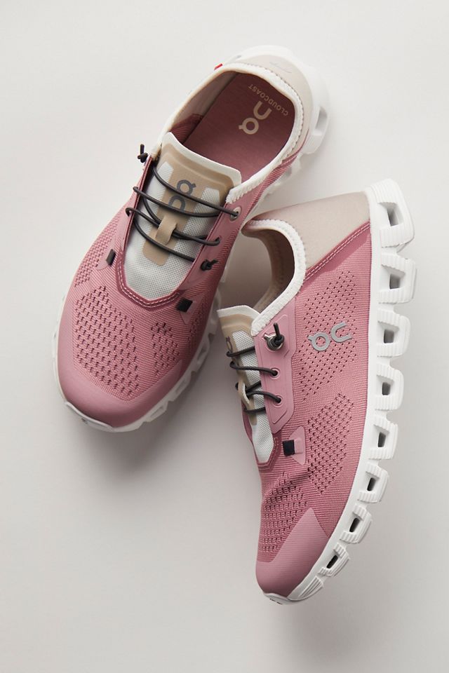 on women's cloud 5 coast sneakers