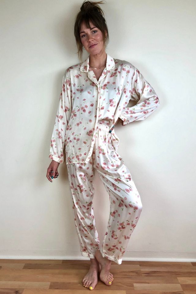 Vintage Pajamas Pink Floral 2-Piece Silk Set Selected by Picky Jane