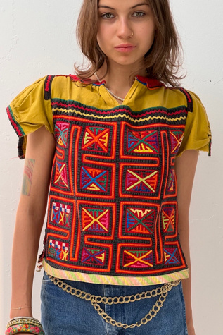 Vintage Handmade Mola Top Golden Selected by Anna Corinna