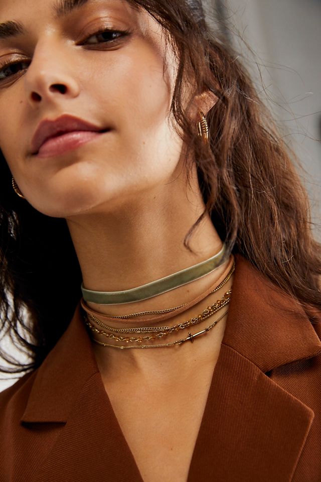 Wonderful Life Collar Necklace #4