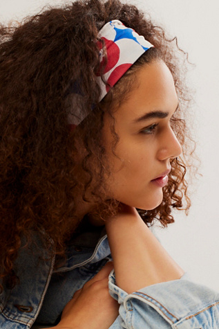 Balou Soft Headband at Free People in Carly