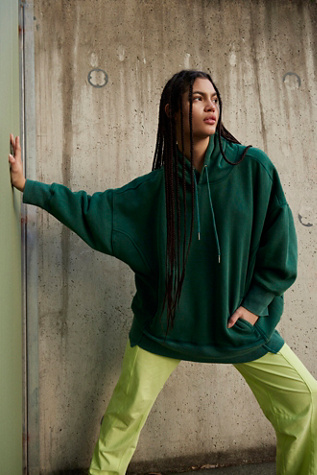 Women's Workout Sweatshirts, Hoodies and Pullovers | FP Movement