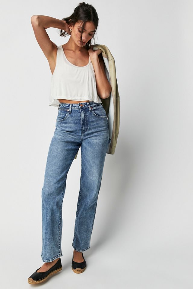 Wrangler Mom Relaxed Carpenter Jeans | Free People