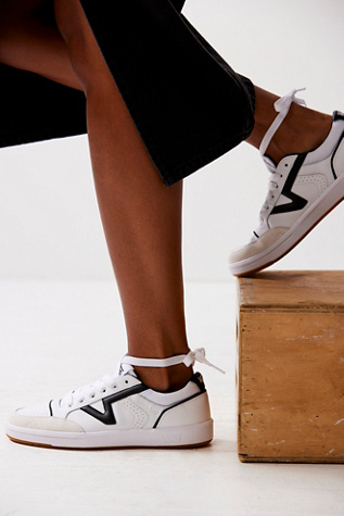 Vans Lowland Court Trainers