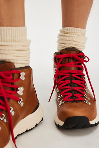 Danner Mountain 600 Full Grain Leather Boots