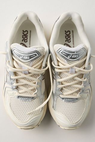 ASICS GEL-KAYANO 14 Sneakers