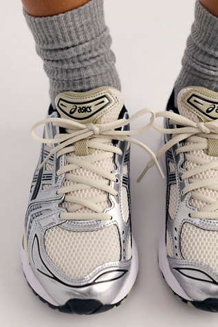 Женские кроссовки ASICS Gel-Kayano 14, цвет: Берёзовый / Серебряный — фото 2