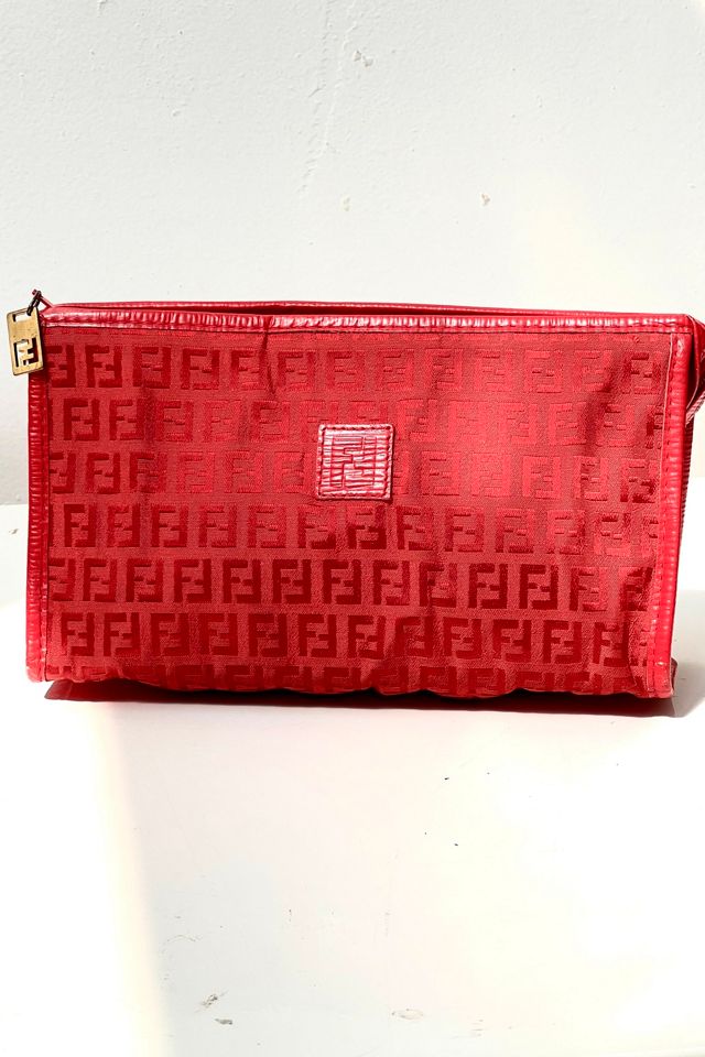 Vintage on sale fendi clutch