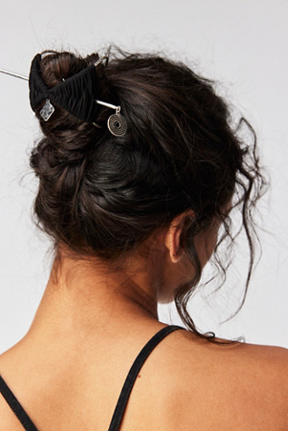 New?Free People-Sherry Bun Cage Amazon.com: Brass Hair Bun Cage with Hair Fork, Gold Hair  main image 3