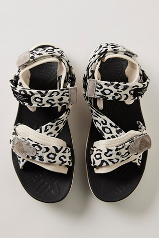 Taurus Trek Sandals