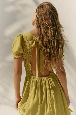 Женское платье free-est All You Need Is Lace Midi, цвет: Мох — фото 3