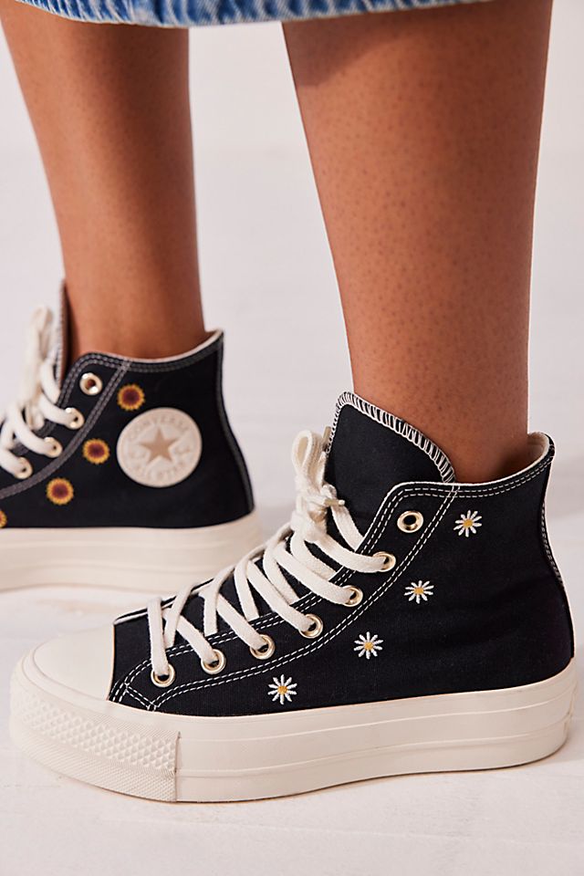 Chuck Taylor All Stars Sunflower Lift Sneakers | Free People UK
