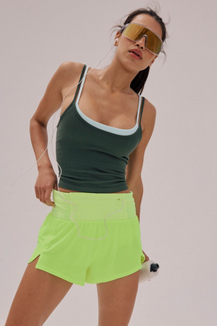 Shorts de course Tempo Light as Air avec protection UV