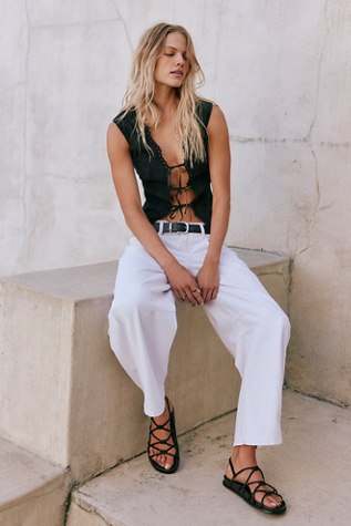 We The Free Good Luck Mid-Rise Barrel Jeans en Optic White, pour femme taille: 24 S chez Free People