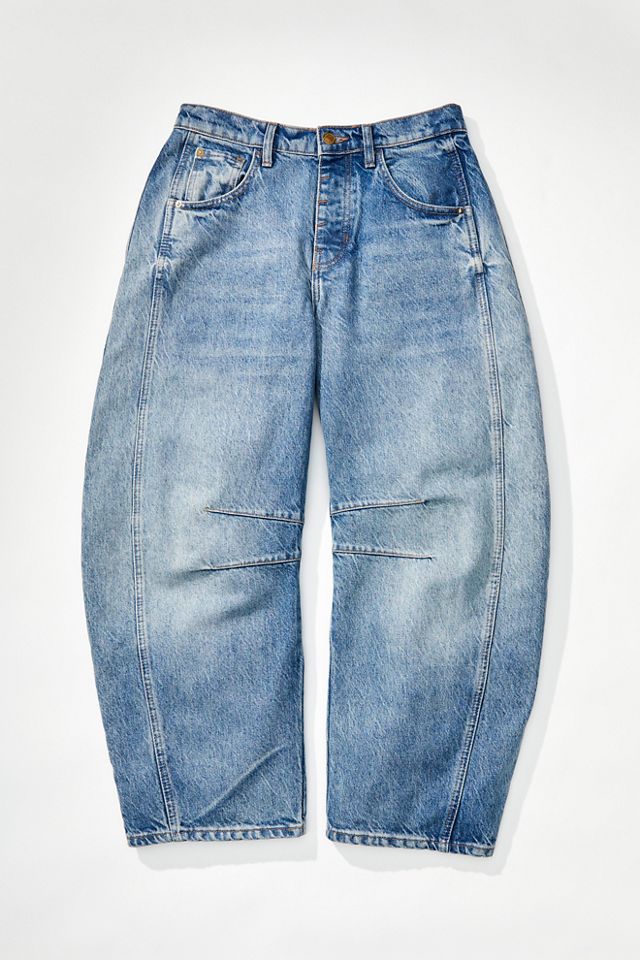 Obsessed with these barrel jeans from @Free People perfect