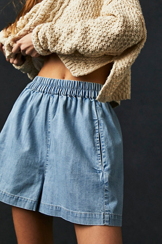 We The Free Get Chambray Pull-On Shorts