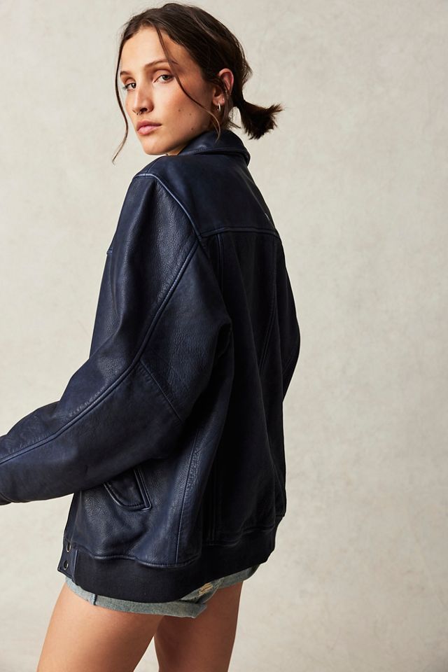 Veste en cuir surteinte #3