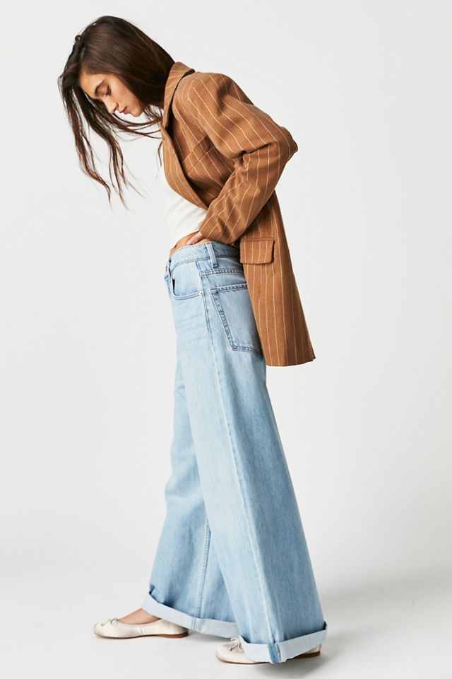 Snacks! by MOTHER  High-Rise Push-Pop Cuff Crop Jeans