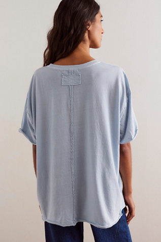 Achetez en ligne les vêtements de WE THE FREE au meilleur