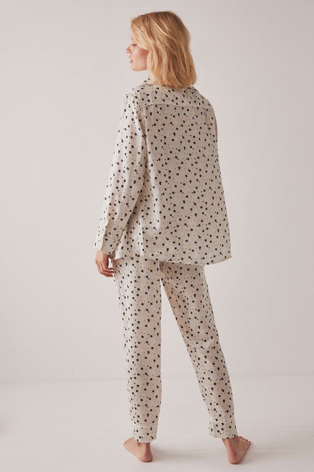 Ensemble de pyjama soyeux à imprimé floral #1