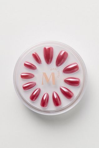 Mani Muse Press-On Manicure Kit