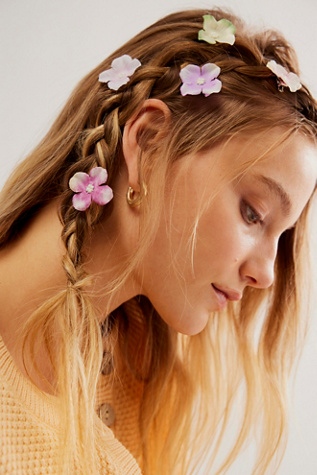 Free People, Accessories, New Crochet Clips With Flowers