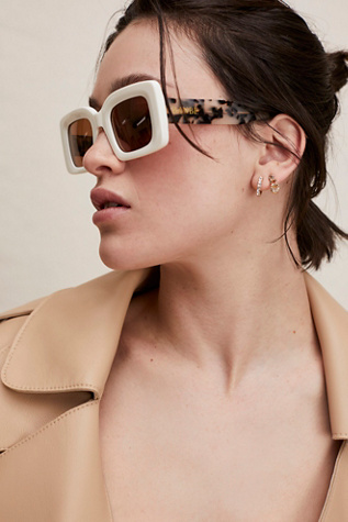 Banbe Kendall Square Sunglasses at Free People in Ivory