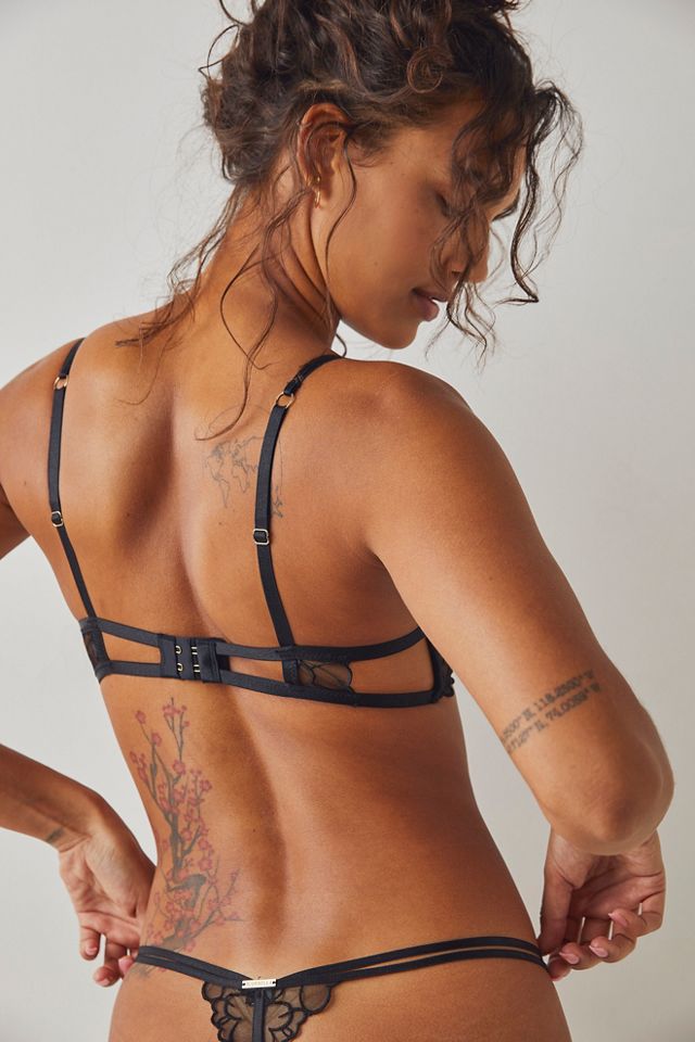 String Valentina #1