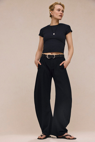 We The Free Protagonist Cropped Cap Sleeve Tee at Free People in Black, Size: XS