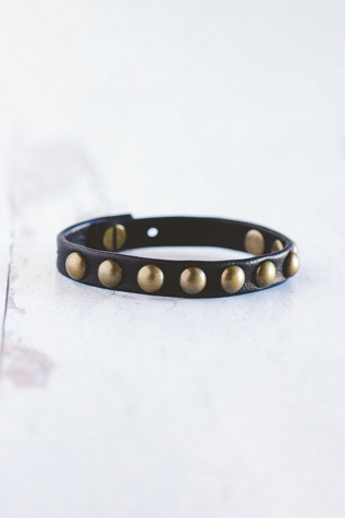 Женский браслет Giving Bracelets Antique Brass Dotty Leather, цвет: Чёрный — фото 1