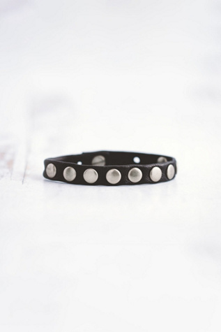 Женский браслет Giving Bracelets Brushed Silver Tribe Leather, цвет: Чёрный — фото 1