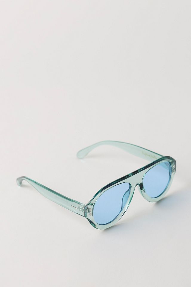 Cruise Oversized Aviator Sunglasses | Free People display picture 1