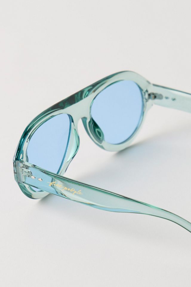 Cruise Oversized Aviator Sunglasses | Free People display picture 3