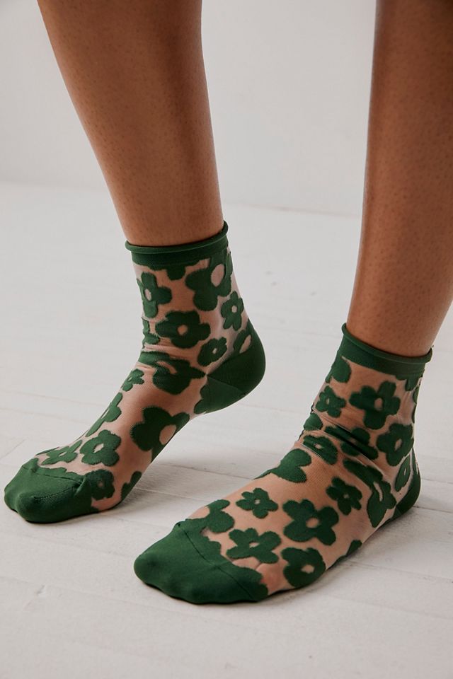 Pop Sheer Short Crew Socks #1