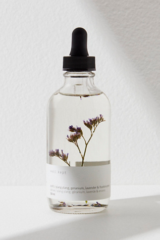 Well Kept Bath Oil at Free People in Drift