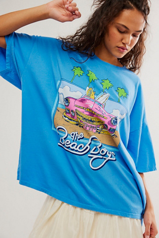 The Beach Boys '83 World Tee