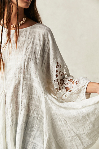 White Shores Tunic