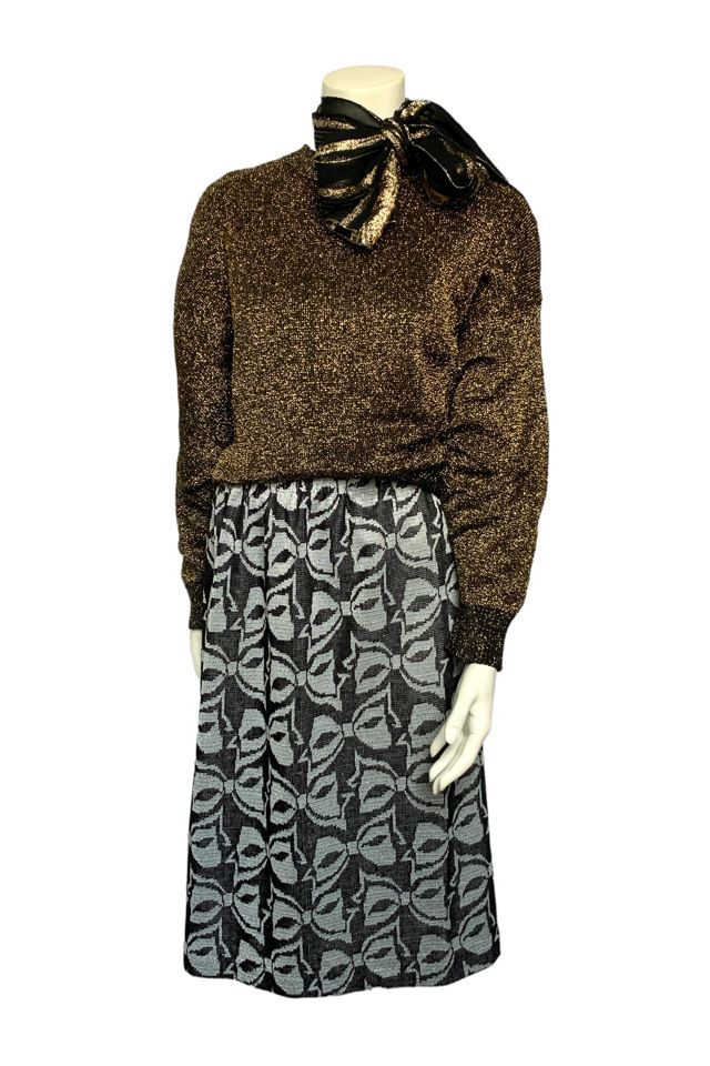 Vintage 1970s Metallic Thread Knit Bow Skirt Selected by SharpLilTeeth #1