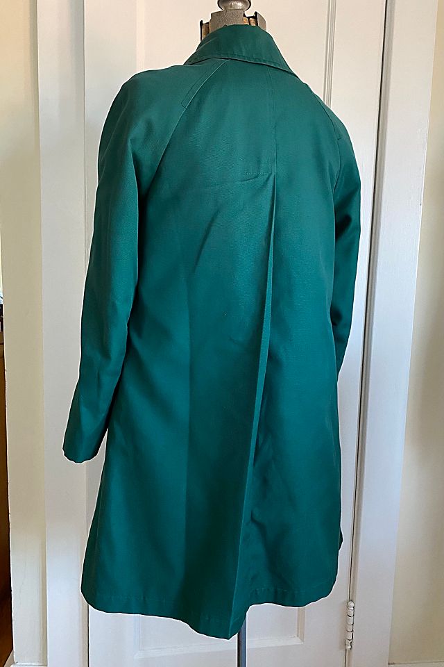 Vintage Green London Fog Swing Coat Selected By KA.TL.AK Vintage Green London Fog Swing Coat Selected By KA.TL.AK