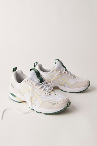 ASICS GEL-1090V2 Sneakers product page