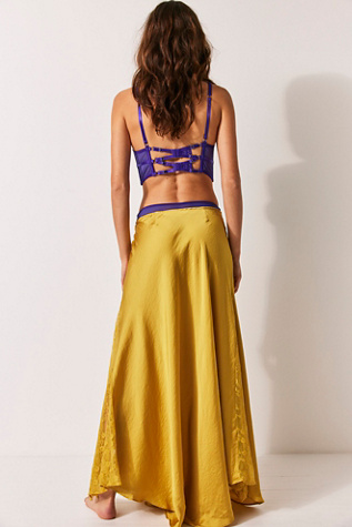 Женская юбка Intimately Make You Mine Maxi Slip, цвет: Bitter Oil — фото 5