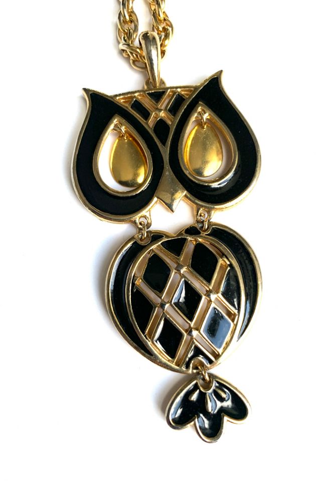 Vintage 1970s Articulated Enamel Owl Necklace Selected by SharpLilTeeth #1