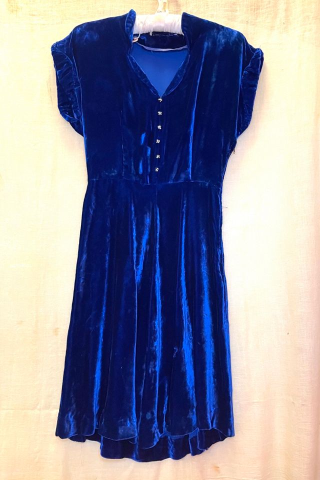 1930 40 s Blue Velvet Dress Selected by Nomad Vintage Free People