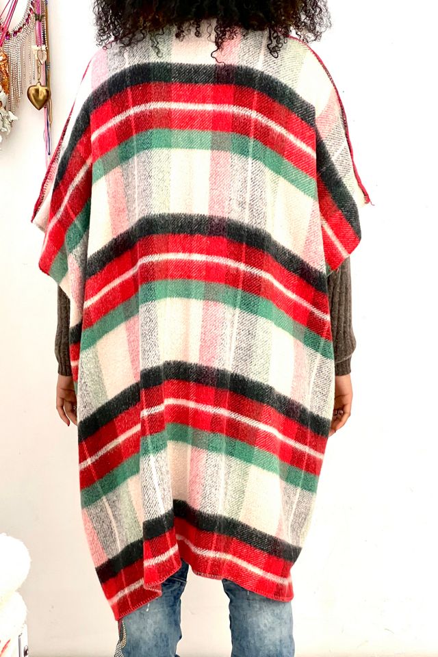 Anna Corinna Soft and Cozy Tartan Blanket Jacket #1