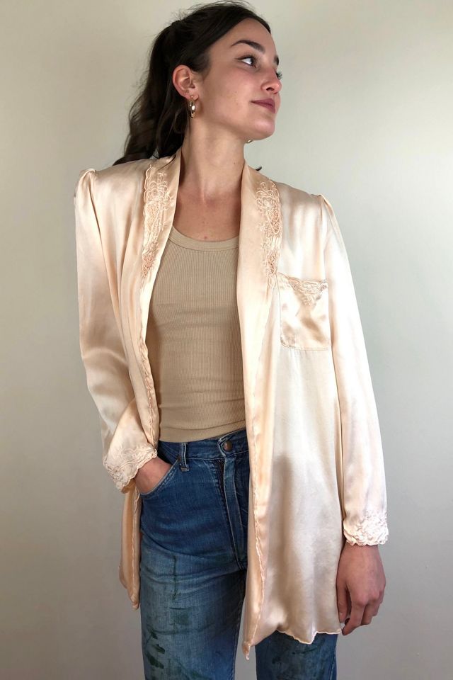 Vintage Puff Sleeve Silk Embroidered Long Bed Jacket Selected by Picky