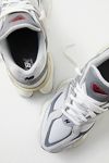 New Balance 9060 Sneakers