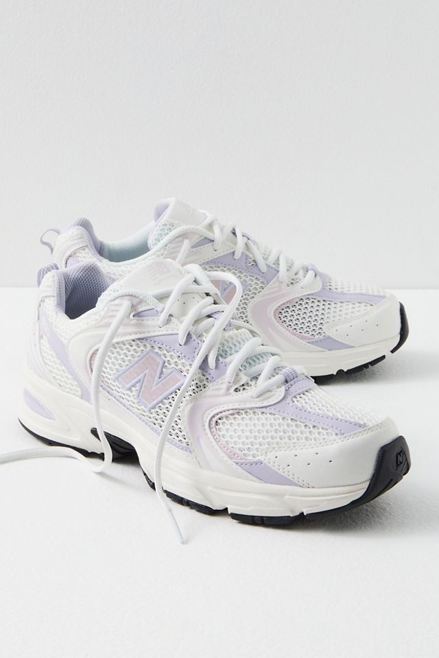 New balance white store mesh sneakers