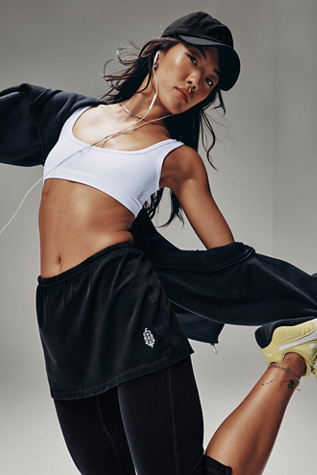 Happiness Runs Scoop Neck Bra product page