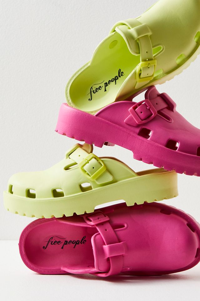 Free people walk 2024 this way clog